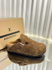 Picture of Louis Vuitton Slippers _SKULVsz35-46mnq11011081